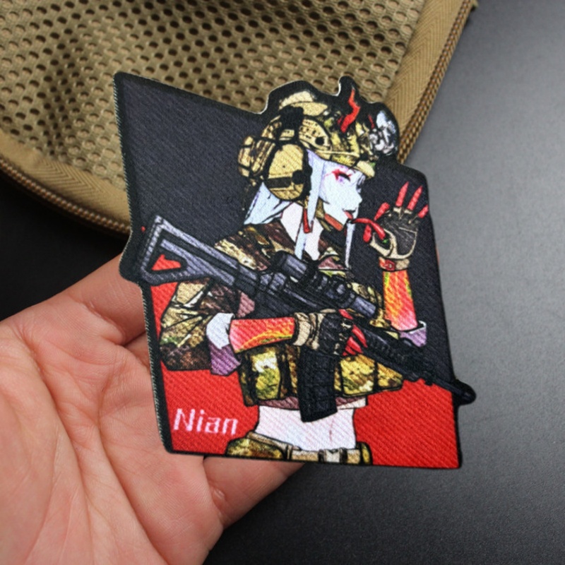 Tactical Girl with Gun Morale  - Urban Backpack Tactical 评论和价格